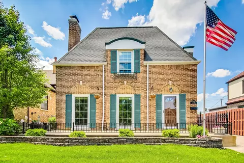 5828 N Odell Ave, Chicago, IL 60631