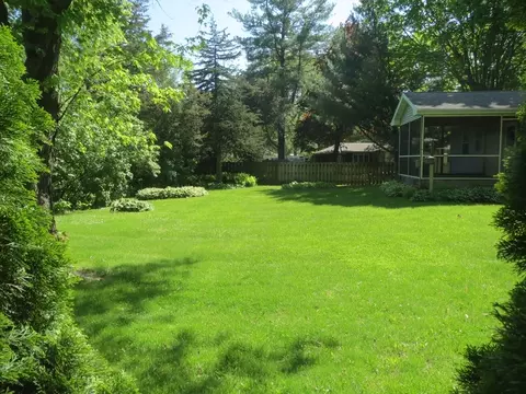 Exterior - 8101 S Pine St, Dixon, IL 61021 photo 8 of 13