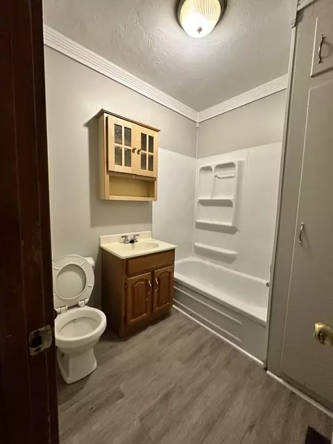 1540 W Hickory St, Kankakee, IL 60901 photo 6