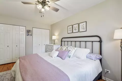 Bedroom - 661 Juniper Ln, Bartlett, IL 60103 photo 2 of 5