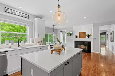 Kitchen - 520 Brookside Ave, Algonquin, IL 60102 photo 1 of 4
