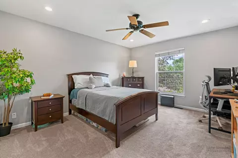 Bedroom - 520 Brookside Ave, Algonquin, IL 60102 photo 2 of 4