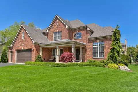 39 W268 Forbes Dr, Geneva, IL 60134