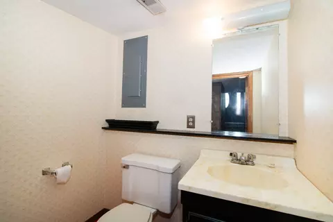 Bath - 310 S Bone Dr, Normal, IL 61761 photo 3 of 3