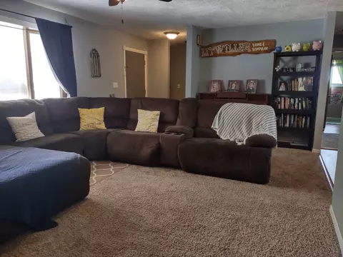Other - 301 Sunset, Mclean, IL 61754 photo 3 of 6