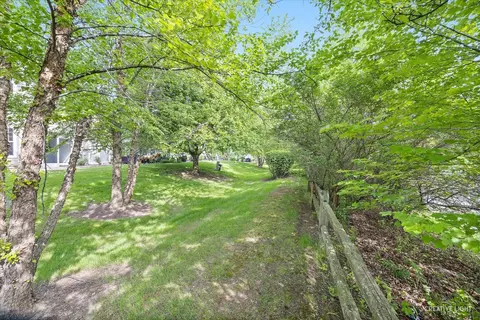 Exterior - 1477 Millbrook Dr, Algonquin, IL 60102 photo 9 of 9
