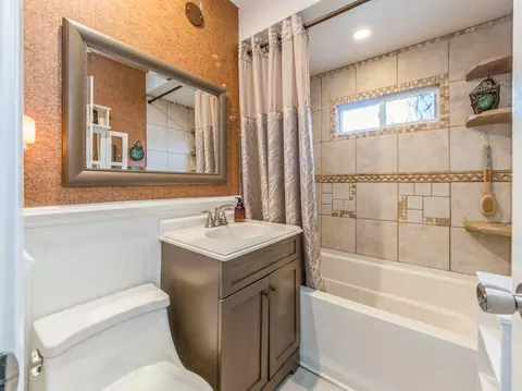 2305 Flicker Ln, Rolling Meadows, IL 60008 photo 9