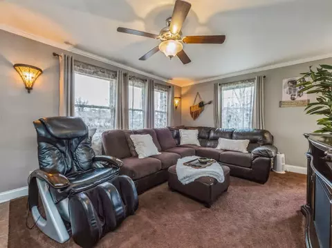 2305 Flicker Ln, Rolling Meadows, IL 60008 photo 7