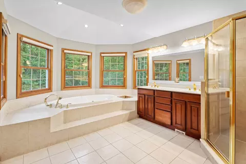 120 Fox St, Cary, IL 60013 photo 21
