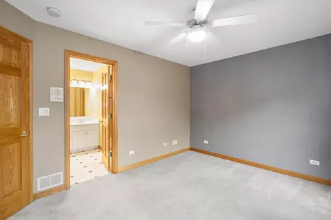120 Fox St, Cary, IL 60013 photo 28