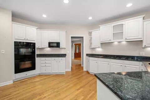 120 Fox St, Cary, IL 60013 photo 12