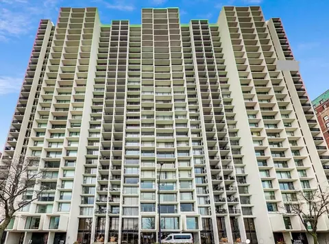 3200 N Lake Shore Dr #1503, Chicago, IL 60657