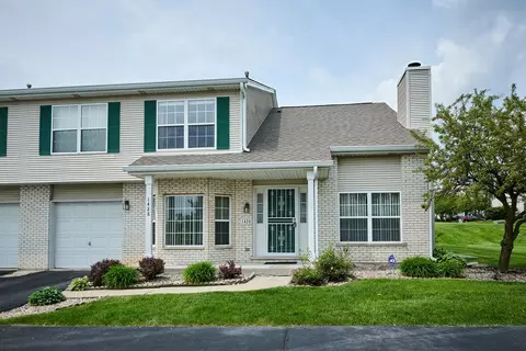 1428 Berta Dr, Crest Hill, IL 60403