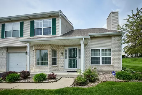 Exterior - 1428 Berta Dr, Crest Hill, IL 60403 photo 24 of 32