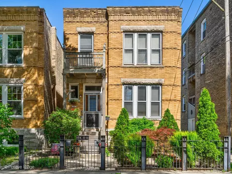 5001 N Hermitage Ave, Chicago, IL 60640