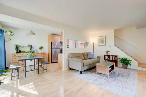 Living - 1664 Valley Forge Ct #D, Wheaton, IL 60189 photo 3 of 3