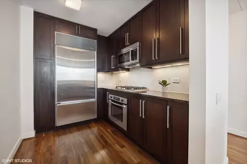 Kitchen - 60 E Monroe St #4606, Chicago, IL 60603 photo 2 of 2