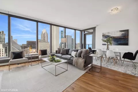 Living - 60 E Monroe St #4606, Chicago, IL 60603 photo 2 of 2