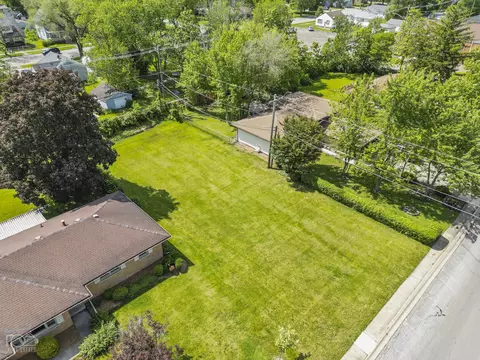 View/Area - 263 N St Joseph Ave, Kankakee, IL 60901 photo 5 of 10