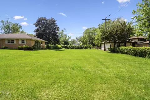 Exterior - 263 N St Joseph Ave, Kankakee, IL 60901 photo 8 of 12
