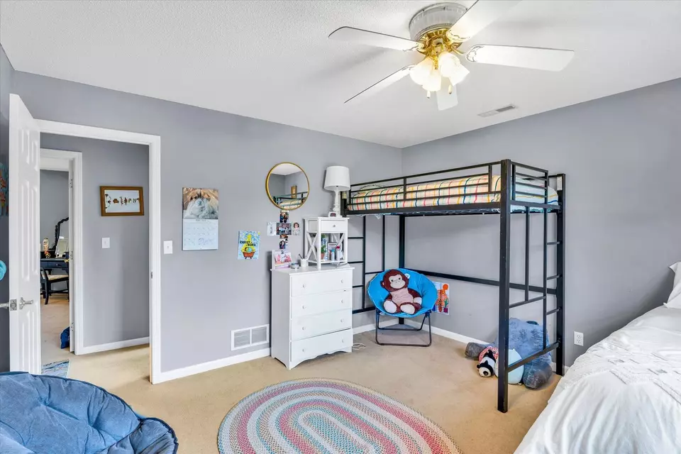 Bedroom - 715 W Coolidge Ave, Charleston, IL 61920 photo 5 of 6