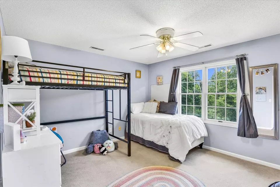 Bedroom - 715 W Coolidge Ave, Charleston, IL 61920 photo 4 of 6