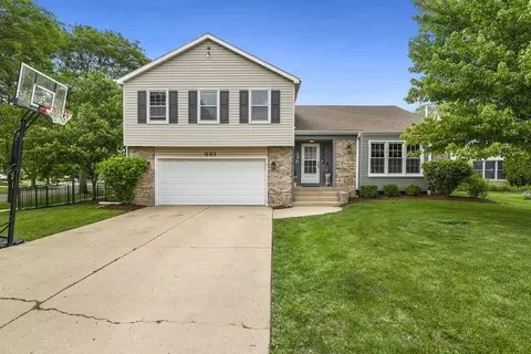 661 Wainsford Dr, Hoffman Estates, IL 60169