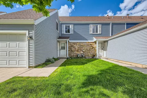 713 Bolton Way, Hanover Park, IL 60133