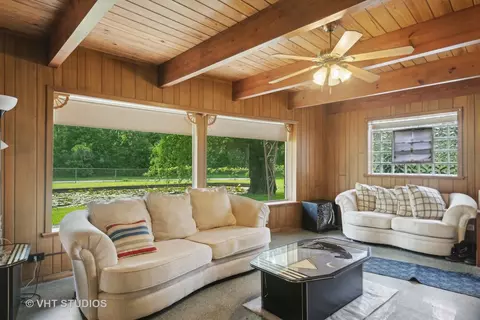 908 Getty St, Elgin, IL 60120 photo 13