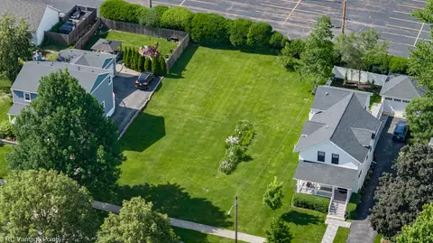 432 Wilson St, Downers Grove, IL 60515