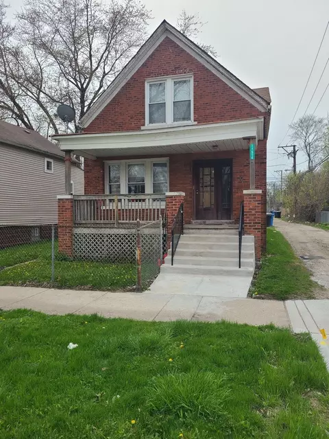 11514 S Yale Ave, Chicago, IL 60628