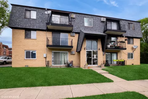 4840 W Engle Rd #2NW, Alsip, IL 60803