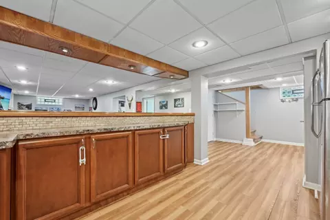 Entry Way - 443 Radcliffe Ave, Des Plaines, IL 60016 photo 5 of 5
