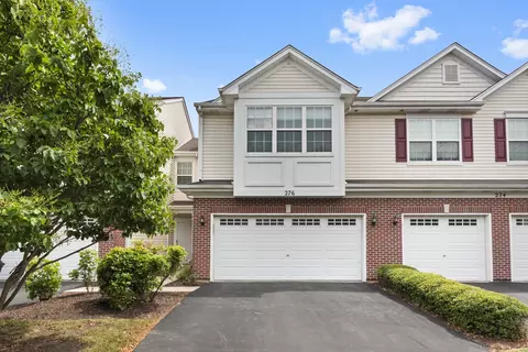 276 S Oak Creek Ln, Romeoville, IL 60446