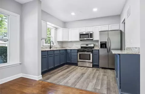 Kitchen - 137 Central Ave, Aurora, IL 60506 photo 1 of 1