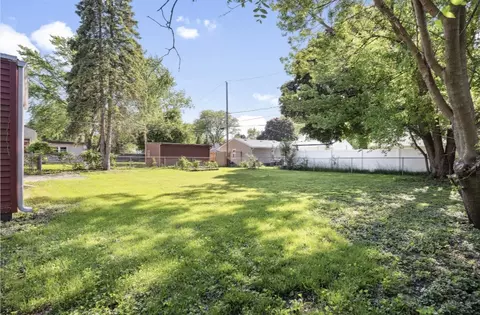 Exterior - 137 Central Ave, Aurora, IL 60506 photo 3 of 3