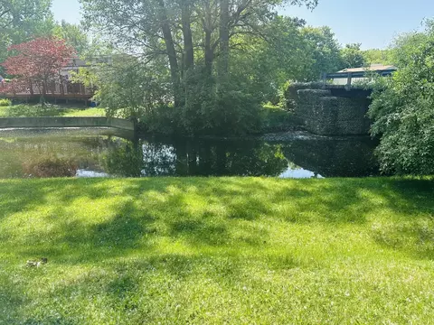 105 Fossil Ridge Rd, Wilmington, IL 60481