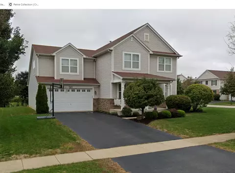747 Market Dr, Oswego, IL 60543