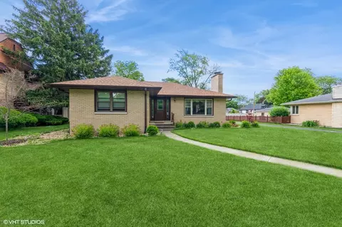616 Cornelia St, Joliet, IL 60435