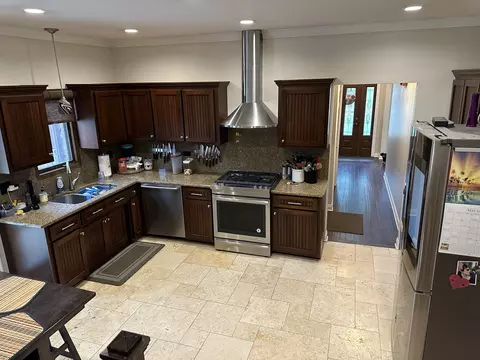302 N Westgate Rd, Mount Prospect, IL 60056 photo 4