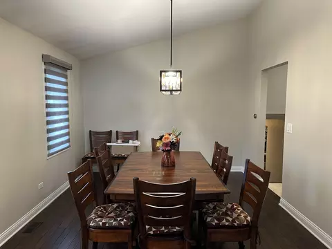 302 N Westgate Rd, Mount Prospect, IL 60056 photo 8