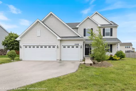 2168 Hearthstone Ave, Yorkville, IL 60560