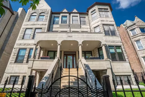 3968 S Ellis Ave #2S, Chicago, IL 60653