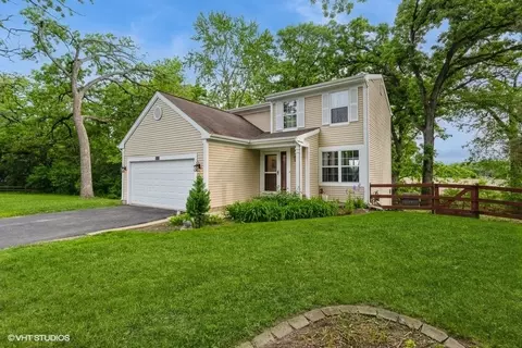 2474 Bridle Ct, Round Lake Beach, IL 60073