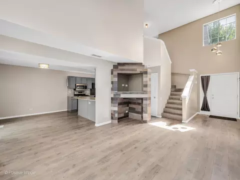 Living - 1273 River Ash Ct, Bartlett, IL 60103 photo 3 of 7