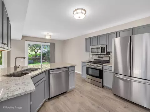 Kitchen - 1273 River Ash Ct, Bartlett, IL 60103 photo 1 of 3