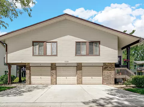 7532 Bristol Ln #1, Hanover Park, IL 60133