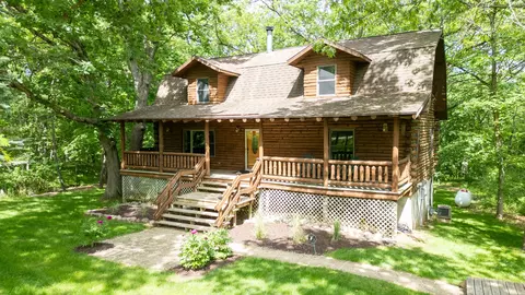56 Catalina Dr, Putnam, IL 61560