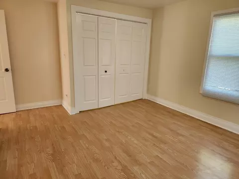 Bedroom - 622 E Chicago St, Elgin, IL 60120 photo 1 of 2