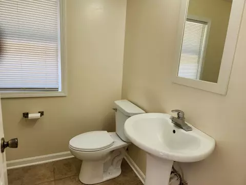 Bath - 622 E Chicago St, Elgin, IL 60120 photo 1 of 1
